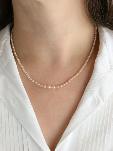 Collier Collier de perles fines en or jaune 18 carats et diamants taille rose 58 Facettes 507