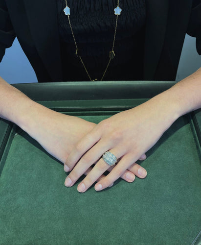 Bague 52 Bague en platine sertie de diamants brillants et baguettes 58 Facettes 2.18835