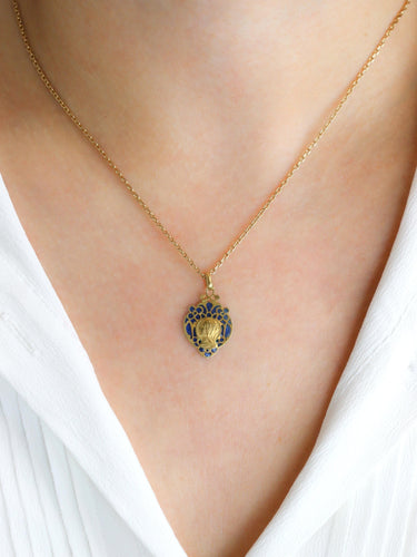 Pendentif Médaille religieuse Art nouveau en or jaune 18 carats, émail plique-à-jour bleu 58 Facettes 1153.12