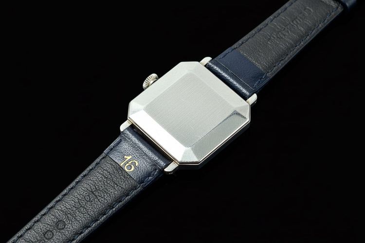 Montre Hamilton Place - Montre Square 1926 en or blanc 14k 58 Facettes