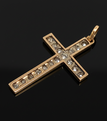 Pendentif Pendentif croix - or et argent, diamants taille rose 0,85 ct 58 Facettes