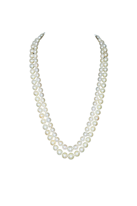 Superb double row necklace 124 cultured pearls gold and diamond clasp