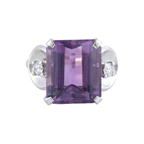 Bague 50 / Améthyste / Or Blanc Bague "Victoire" en or jaune et améthyste, diamants 58 Facettes BO/220026 STA