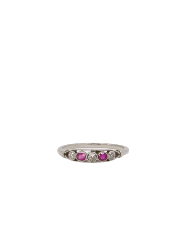 Bague 53.5 Bague jarretière belle époque diamants rubis 58 Facettes J362