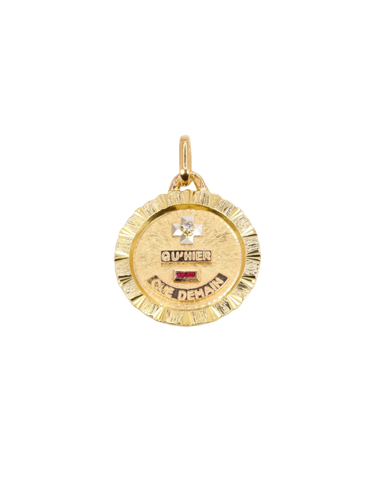 AUGIS - Round love medal with striated yellow gold diamond ruby