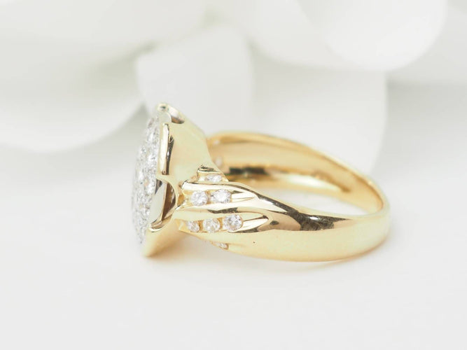 Bague 51 Bague pavée de diamants en or jaune 18 kt 58 Facettes 33400