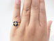 Bague 51 Bague ronde en or jaune 18 ct avec diamant et saphirs 58 Facettes 33402