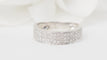 Bague 50 Bague en or blanc 18 ct sertie de diamants 58 Facettes 21045