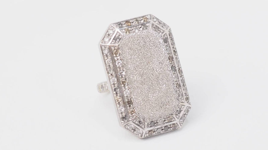 Bague 45.5 Carolina Bucci - Bague Emerauld Cut Ring en or blanc et diamants 58 Facettes 32862