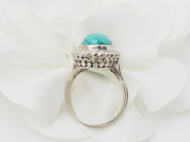 Bague 56 Bague pompadour en or blanc 18 ct, diamants et turquoise cabochon 58 Facettes 33204