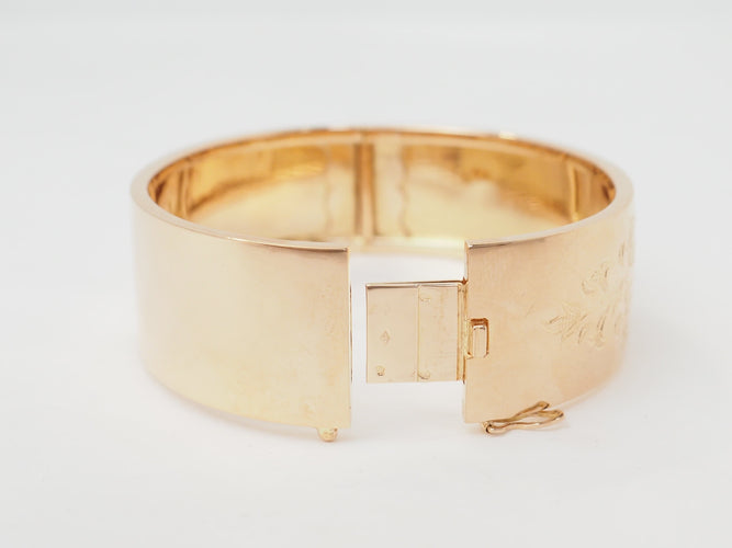 Bracelet Bracelet jonc ouvrant à décor floral en or rose 18 ct 58 Facettes 33493