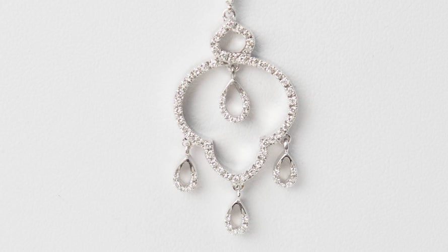 Collier Collier avec pendentif en or blanc 18 kt et diamants 58 Facettes 32966