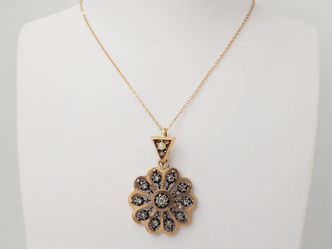 Pendentif Pendentif Napoléon III en or rose 18 kt et diamants 58 Facettes 16018