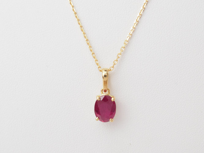 Necklace Necklace Solitaire in 18 ct yellow gold and ruby 2.36 ct 58 Facettes GN5D