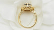 Bague 56 Bague ovale en or jaune 18 ct, saphirs navette et diamants 58 Facettes 32709