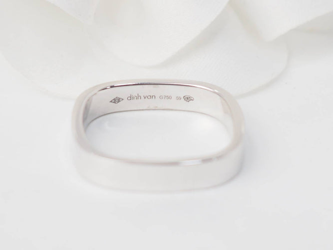 Bague 57 Dinh Van - Alliance carrée en or blanc 18 kt 58 Facettes 32037
