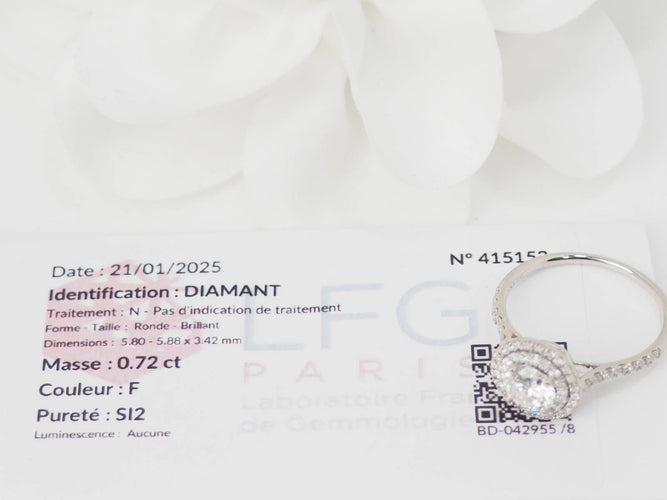 Bague 53 Bague solitaire en or blanc 18 kt et diamants 0,72 ct 58 Facettes 31788/32448