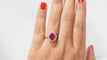 Bague 59.5 Bague marguerite en or blanc 18 ct avec rubis et diamants 58 Facettes 4833