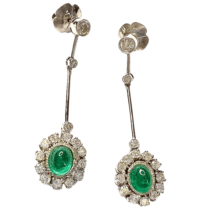 Boucles d'oreilles Boucles d'oreilles style Art Déco diamants émeraudes 58 Facettes Q728A