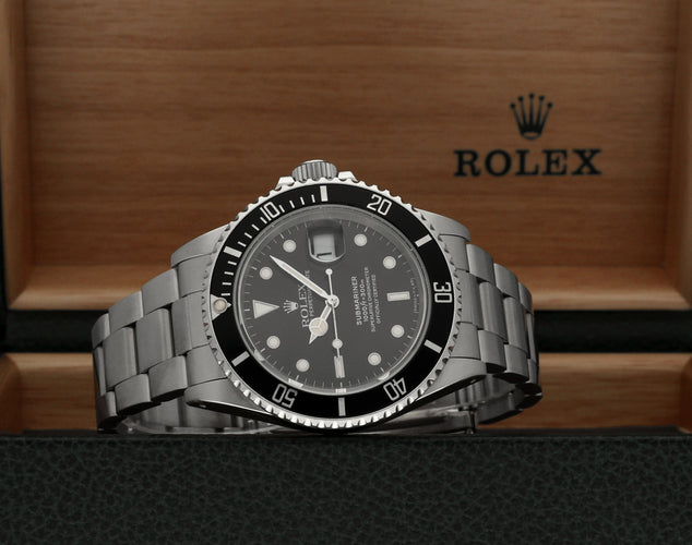 Rolex Submariner Date Saat - Çelik saat ref. 168000 (1987) 40 mm 58 Facettes ROL/SUB/045
