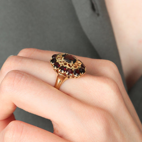 Bague 59 / Grenat / Or Jaune Bague « Arabesque » en or jaune 18 carats et grenats 58 Facettes BO/220060