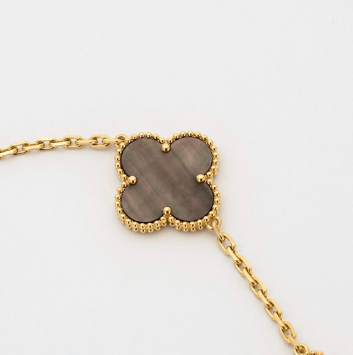 Collier VAN CLEEF & ARPELS - Magic Alhambra - Collier Sautoir, or jaune, onyx et nacre 58 Facettes