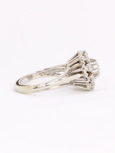 Bague 51.5 Bague marguerite en or blanc 18 carats et diamants 1,10 ct 58 Facettes 1CA0000065/1