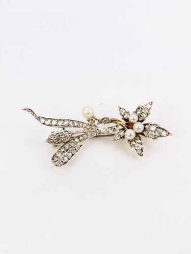 Broche Broche ancienne fleur en or 18k et argent avec diamants et perles fines 58 Facettes 275