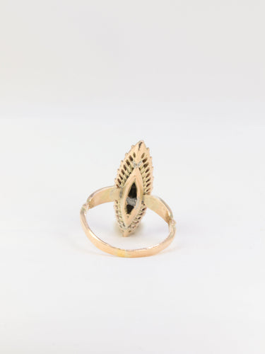 Bague 53.5 Bague marquise ancienne en or jaune 14k et diamants salt & pepper 58 Facettes 318