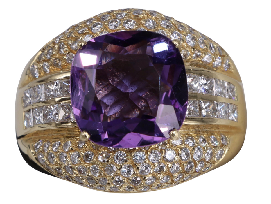 Vintage Cushion amethyst and mixed Diamond yellow gold ring
