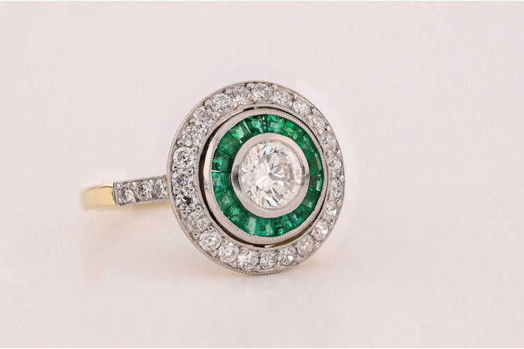 Bague 54 Bague Art déco en platine et or 18k, diamants et émeraudes 58 Facettes 26477-26557