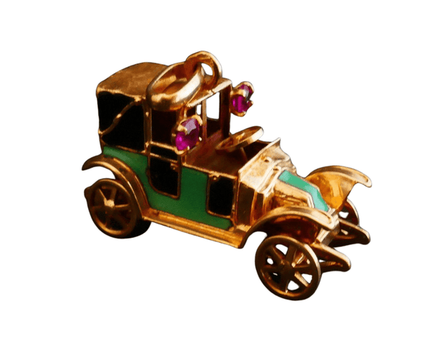 Pendentif Pendentif Breloque Voiture émaillée, Or 58 Facettes