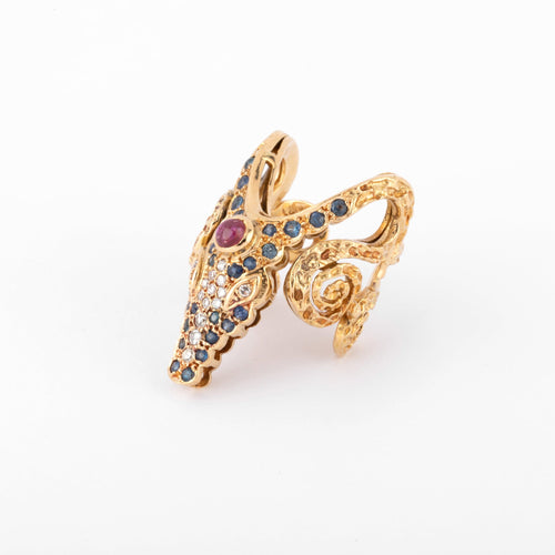 Bague 51 Lalaounis - Bague tête de crocodile en or jaune et saphirs, rubis, diamants 58 Facettes 1