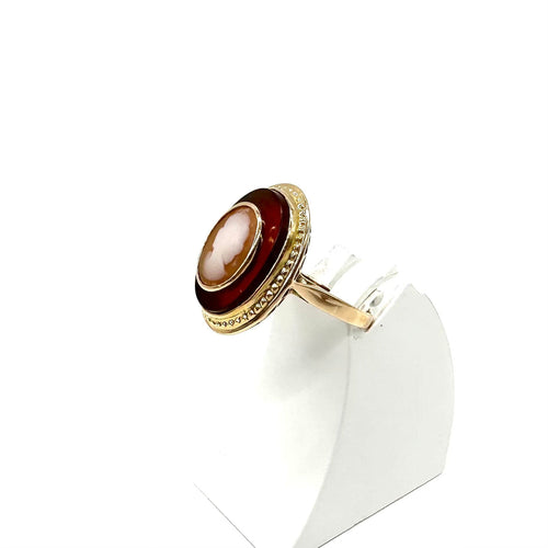 Bague 50 Bague camée en or jaune 750, coquille et agate 58 Facettes Z15B51441