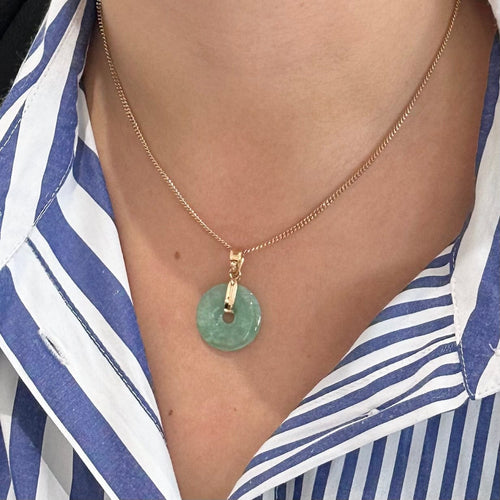 Pendentif Pendentif en jadéite sur bélière en or jaune 585 58 Facettes Z15B51612