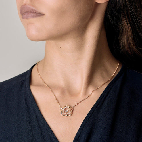 Collier PIAGET - ROSE - Collier en or rose et diamants 58 Facettes DV19450-1