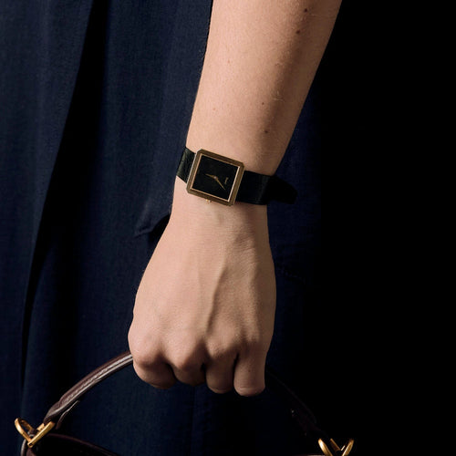 PIAGET - Protocol 9154 - Montre à boitier rectangulaire et à mouvement automatique à remontage manuel