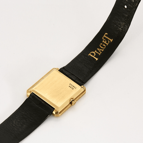Montre PIAGET - Protocol 9154 - Montre à boitier rectangulaire et à mouvement automatique à remontage manuel 58 Facettes DV19971-1