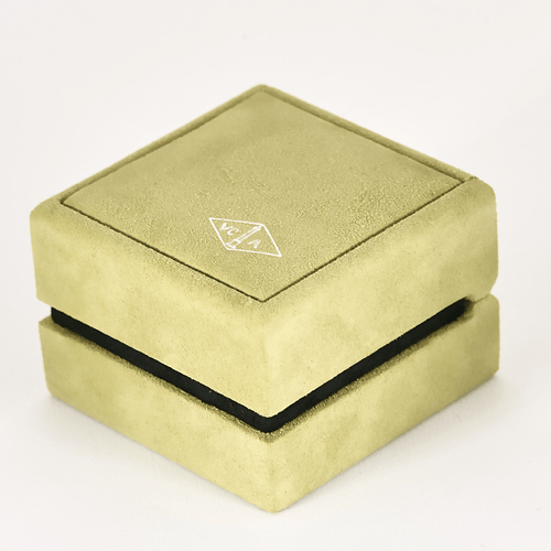 Bague 48 VAN CLEEF & ARPELS - Alliance Diamants Romance en platine et diamants 58 Facettes DV18109-3