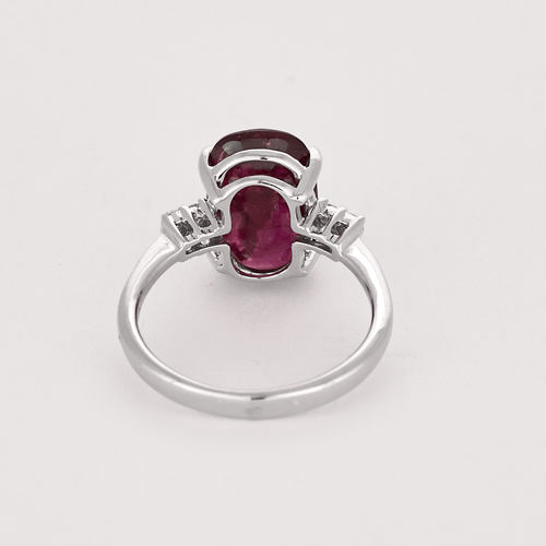 Bague 52 Bague en or gris, rubis et diamants 58 Facettes DV0671-27-52-1