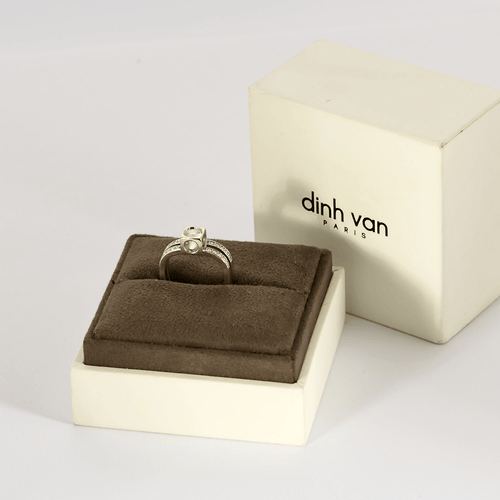 Bague 50 DINH Van - Bague le cube en or gris et diamants. Grand Modèle 58 Facettes DV20347-1-50-2