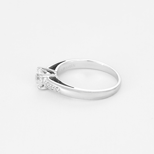 Bague 48 Mauboussin- Tu es le Sel de ma vie N°5 - Bague solitaire en or gris et diamants 58 Facettes DV13879-1