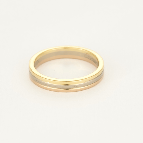 Bague 52 Cartier - Vendôme - Alliance godronné en or de trois couleurs. 58 Facettes DV17684-2