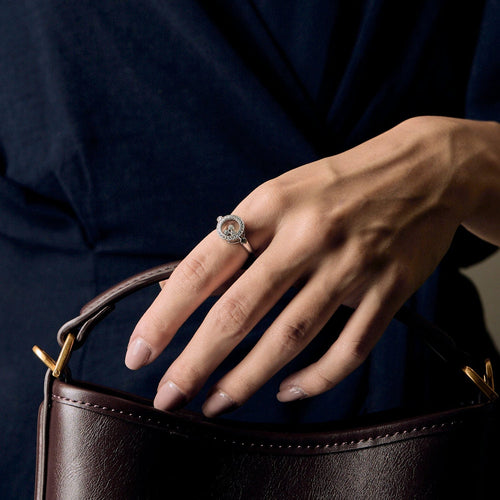 Bague 49 CHOPARD- Happy Diamonds Icons. Bague en or gris et diamants 58 Facettes DV0250-2