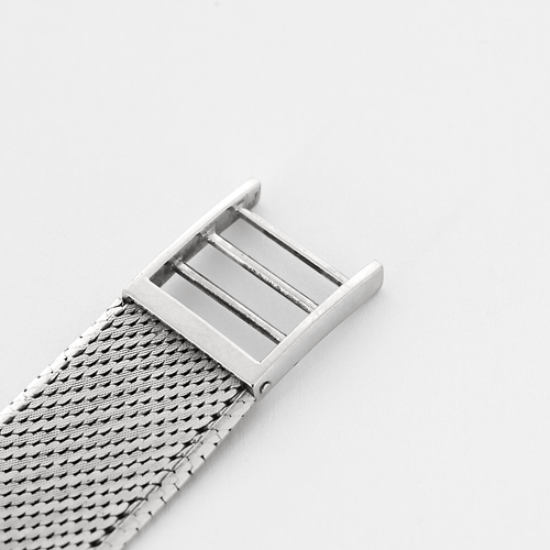 PIAGET - Montre en or blanc à boitier rond à mouvement mécanique à remontage manuel