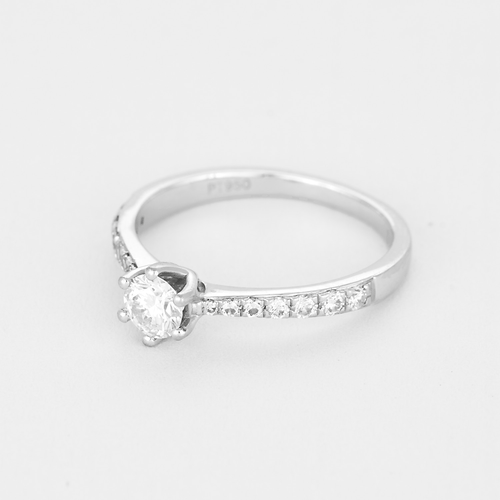 Bague 52 Bague solitaire en platine et diamants 58 Facettes DV13718-3-52-1