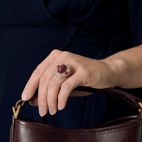 Bague 51.5 Bague en or jaune, rubis traité et diamants 58 Facettes DV20963-1