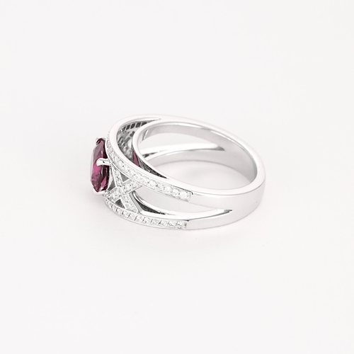 Bague 51 Bague en or gris, saphir rose et diamants 58 Facettes DV21469-1
