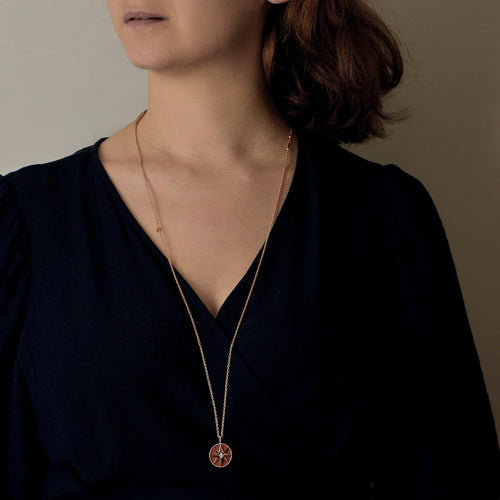 DIOR - Rose des Vents - Collier et pendentif en or rose et diamants 58 Facettes DV0541-11