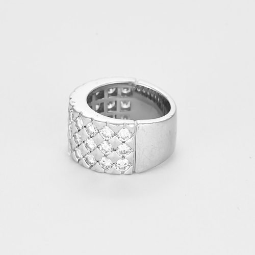 52 BOUCHERON - Large Bague en or gris et diamants 58 Facettes DV21607-1-52-2